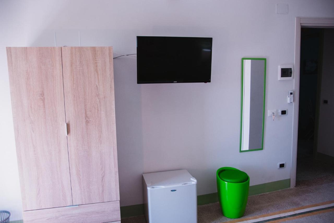 Magico Sole Bed & Breakfast Порто Емпедокле Екстериор снимка